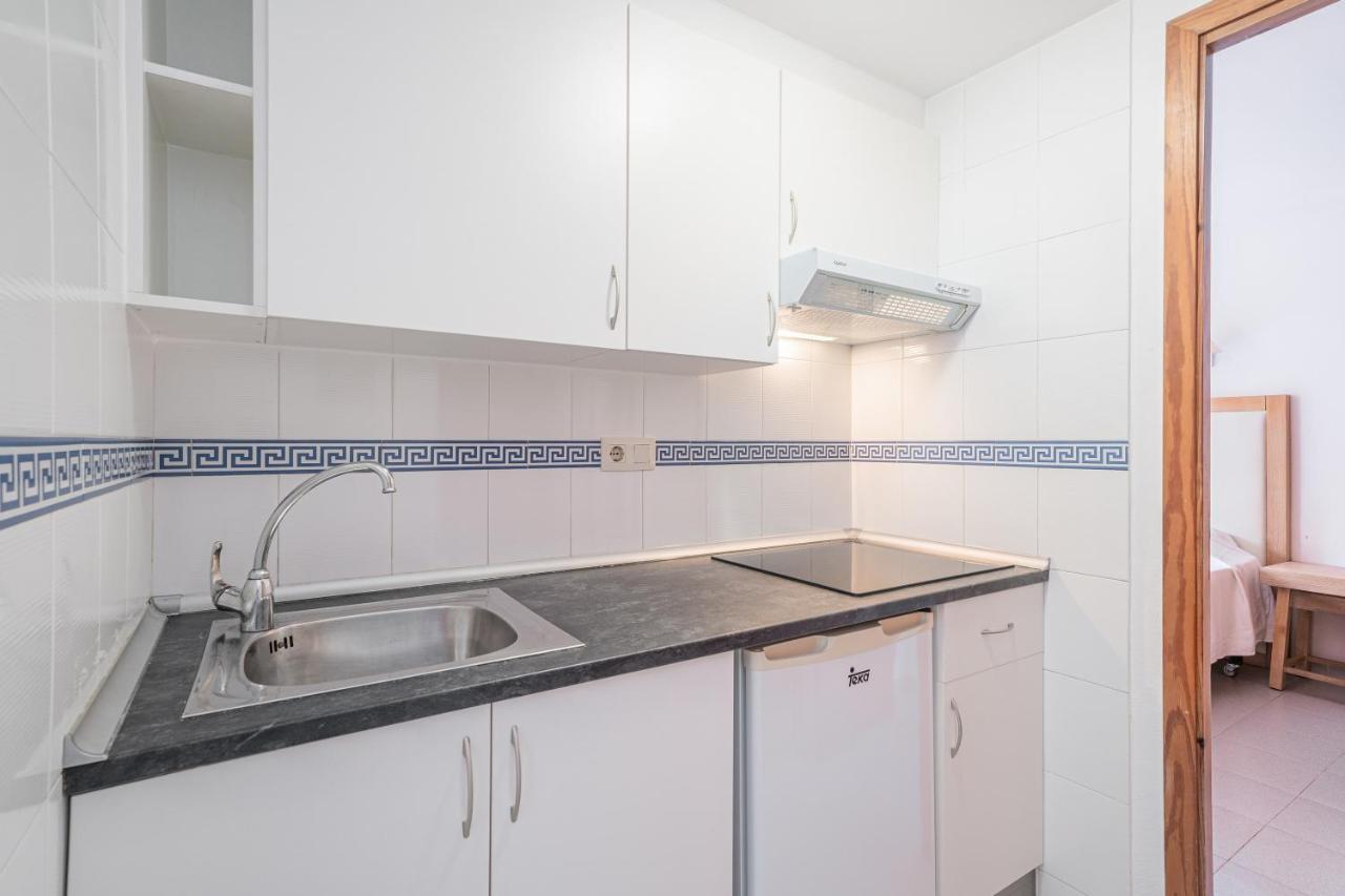 Felipe 1-4 Apartment
